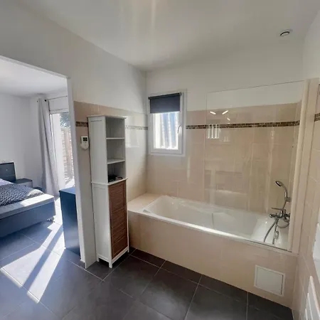 6 Pers Piscine Chauffee Campagne Vecchio Holiday home *