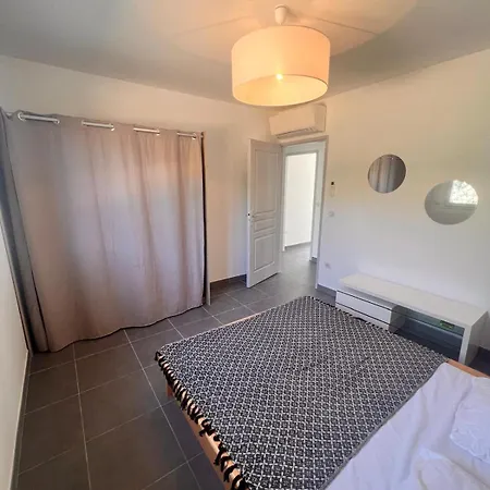 6 Pers Piscine Chauffée Campagne Vecchio *