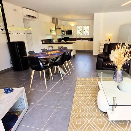 Vakantiehuis 6 Pers Piscine Chauffee Campagne Vecchio Porto-Vecchio (Corsica)