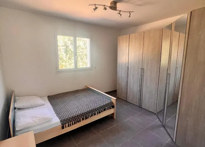 6 Pers Piscine Chauffée Campagne Vecchio