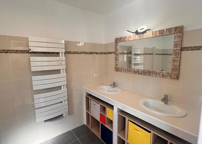 6 Pers Piscine Chauffée Campagne Vecchio *