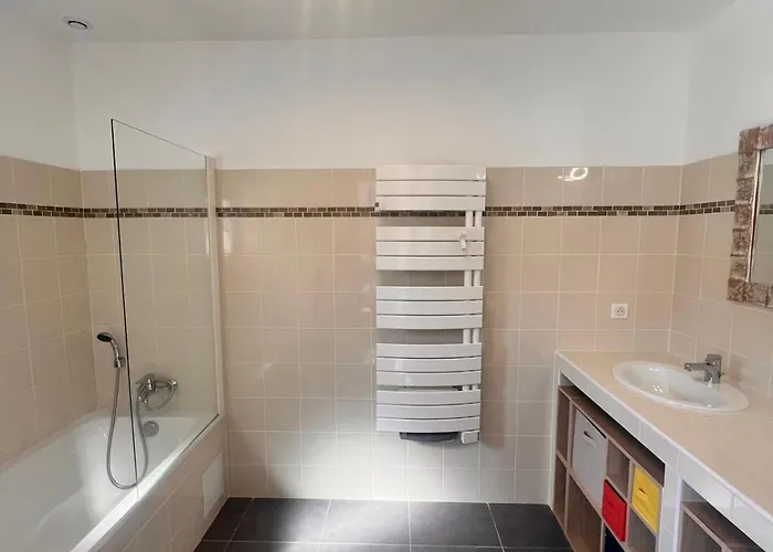 6 Pers Piscine Chauffée Campagne Vecchio *